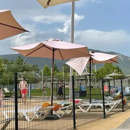 Adosado Entero, Bbq Y Piscina Comunitaria