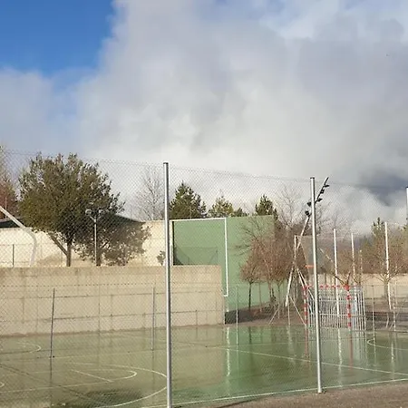 別荘 Adosado Entero, Bbq Y Piscina Comunitaria Sabiñánigo