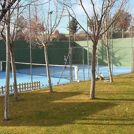 Adosado Entero, Bbq Y Piscina Comunitaria *