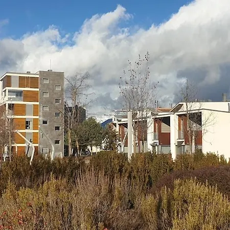 Adosado Entero, Bbq Y Piscina Comunitaria Sabiñánigo