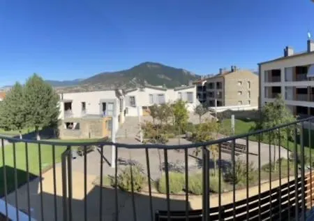 Adosado Entero, Bbq Y Piscina Comunitaria 別荘 Sabiñánigo