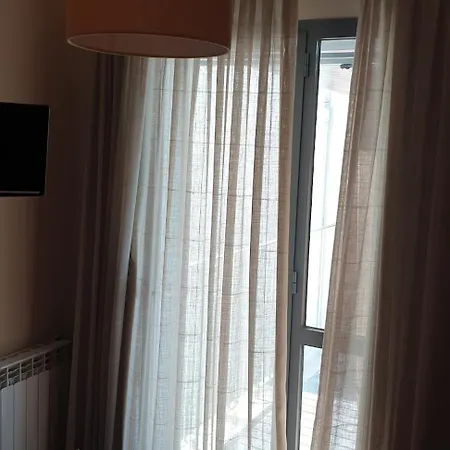 別荘 Adosado Entero, Bbq Y Piscina Comunitaria Sabiñánigo