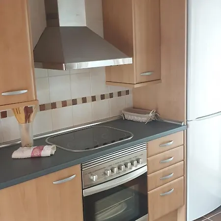 Adosado Entero, Bbq Y Piscina Comunitaria