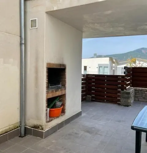 Semesterbostad Adosado Entero, Bbq Y Piscina Comunitaria