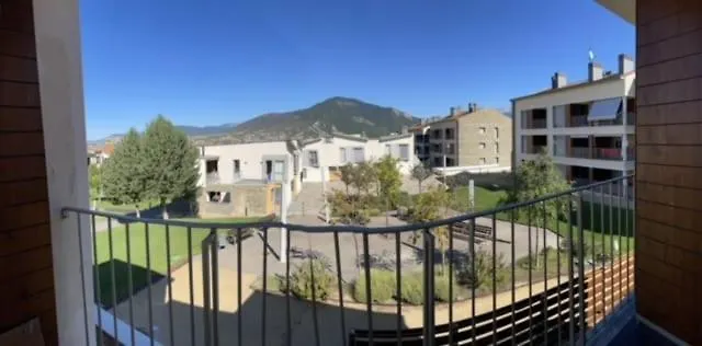 Adosado Entero, Bbq Y Piscina Comunitaria Semesterbostad Sabiñánigo