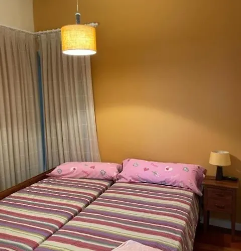 Adosado Entero, Bbq Y Piscina Comunitaria * Sabiñánigo