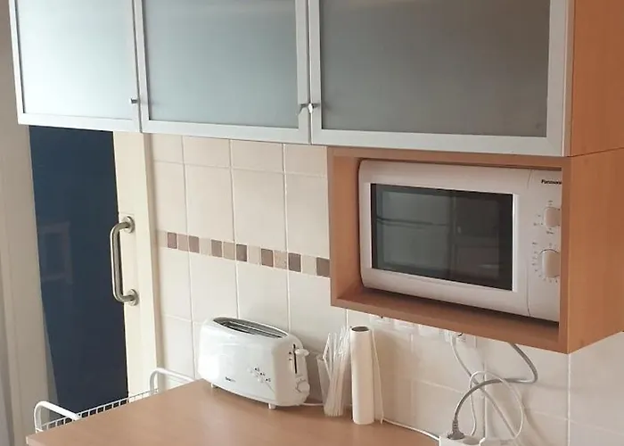 Adosado Entero, Bbq Y Piscina Comunitaria Sabiñánigo