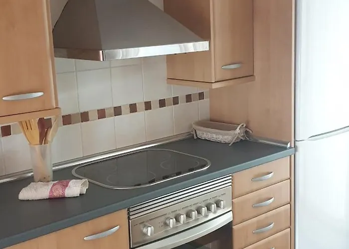 Adosado Entero, Bbq Y Piscina Comunitaria